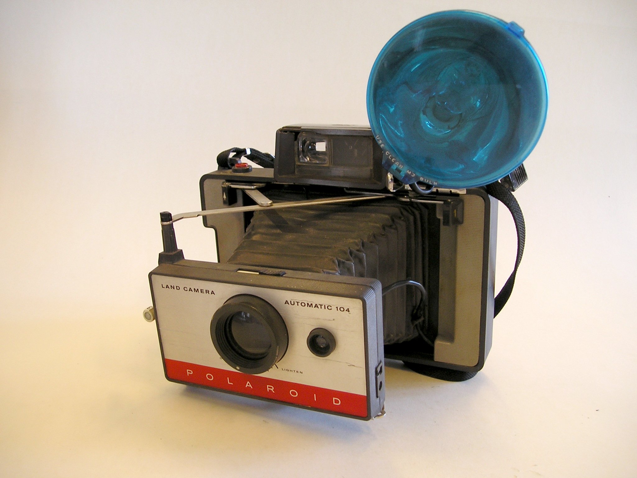 Polaroid Automatic 104