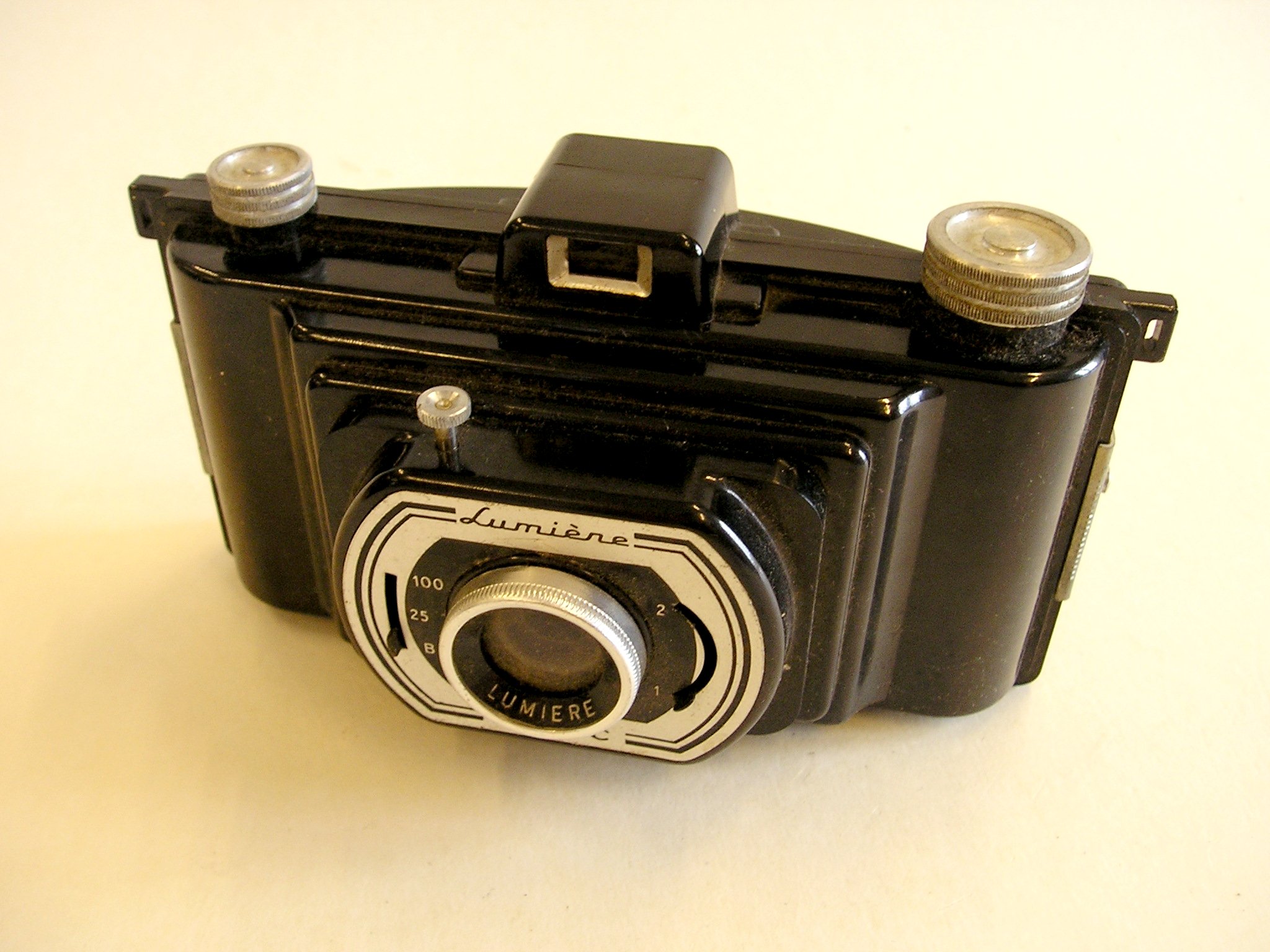 Lumi&egrave;re Lutac