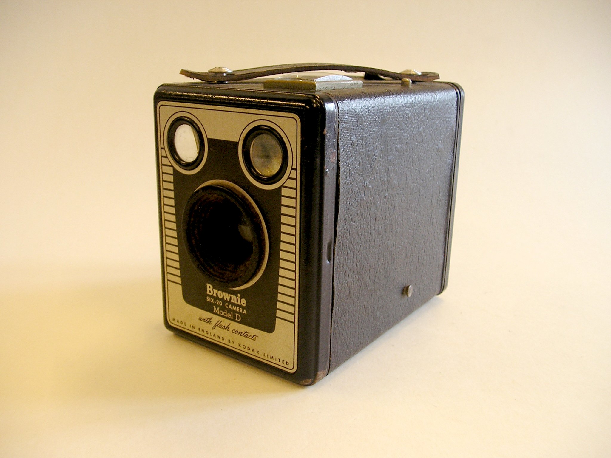 Kodak Brownie Six 20 Modelo D