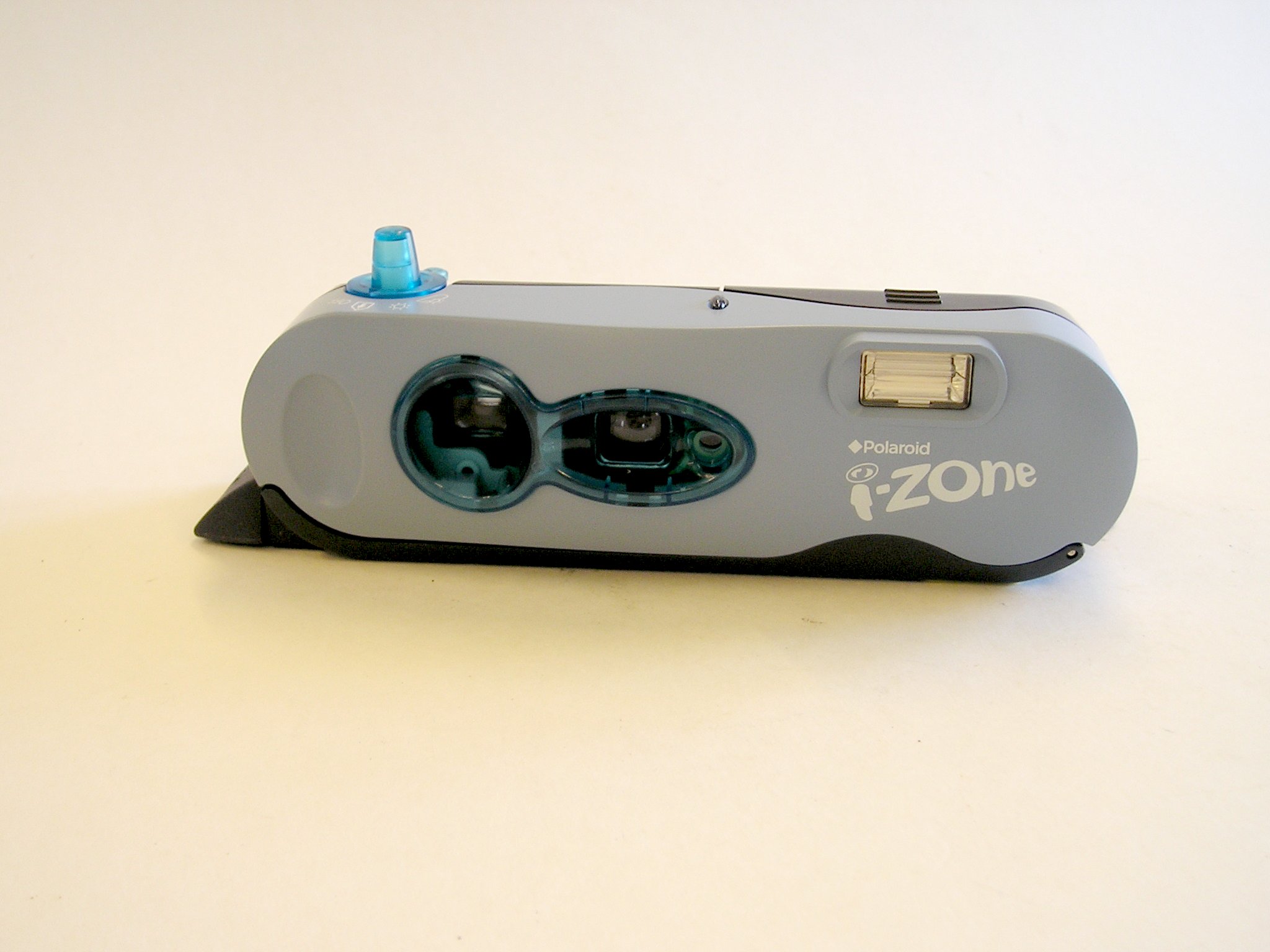 Polaroid i-zone pocket camera